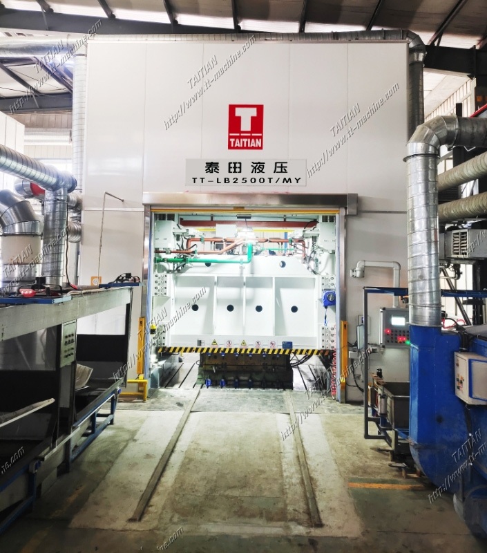 2500T SMC ஆட்டோமொபைல் உட்புற பாகங்களுக்கான ஹைட்ராலிக் பிரஸ்ஸை உருவாக்குகிறது